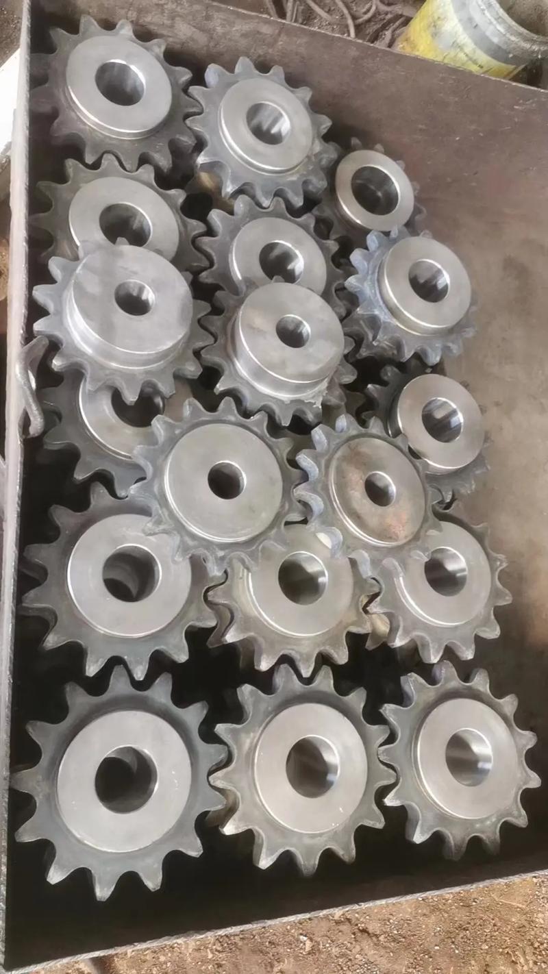 精密齿轮链轮加工完成，顺利装车发运